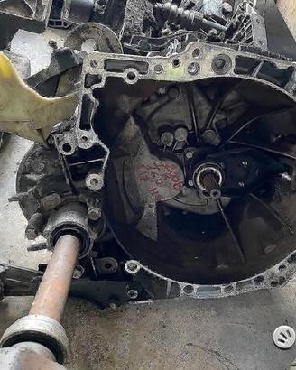Cambio Peugeot 2008 1 serie 1.6 diesel