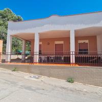 Triscina "villetta a pochi passi dal mare