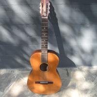 chitarra acustica classica