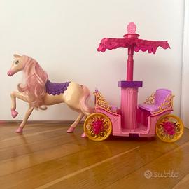 Carrozza Barbie con baldacchino