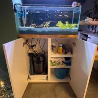 Acquario 100 lt con mobiletto