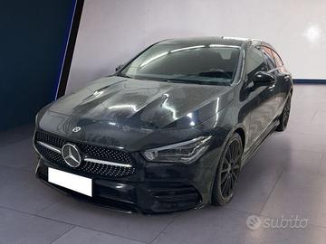 Mercedes-Benz CLA 200 d Automatic Premium