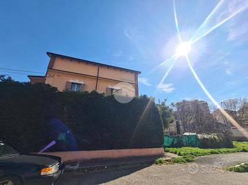 CASA INDIPENDENTE A TORINO