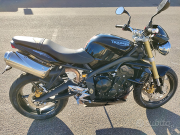 Triumph street triple 675 2011