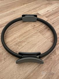 Pilates ring con doppio manico