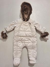 Sacco piumino unisex per neonati color crema.