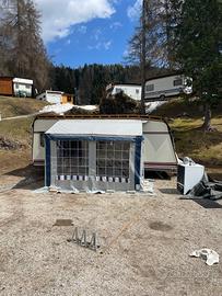 Roulotte Bürstner doppio asse con veranda