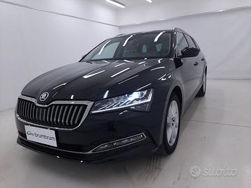 Skoda Superb Wagon Style DSG BR405494 2.0 Diesel 1