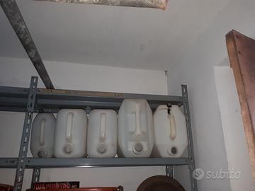 Bidoni di plastica varie misure