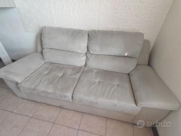 Divano 3 posti beige Mondo Convenienza – ottime co