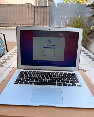 Apple MacBook Air 13” 2017 i5 8GB SSD 128GB