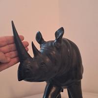 Sculture in legno animali