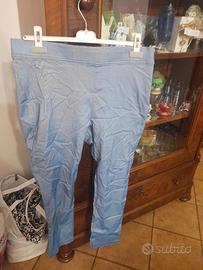 Pantaloni azzurri 