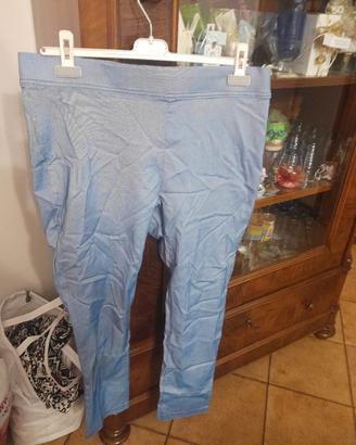 Pantaloni azzurri 