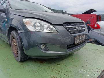 Paraurti anteriore KIA CEE'D del 2008