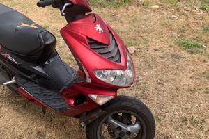 Motorino Peugeot X-fight 100