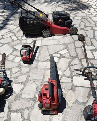 ATTREZZATURA DA GIARDINO EFCO