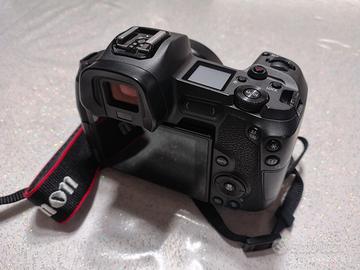 Canon R + adattatore Canon EF /RF