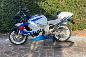 Suzuki gsx-r 600