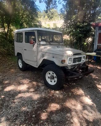 Toyota Landcruiser BJ40