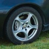 n4 cerchi in lega da 17 con gomme estive  al 50% p
