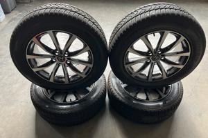 Cerchi in Lega 18” HONDA nuovi + gomme 235/60 R18