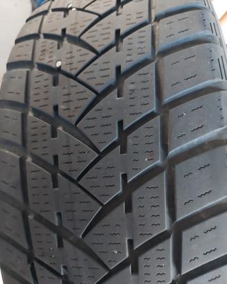 gomme neve per  VW Tiguan 