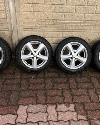 Gomme da neve + cerchi in lega