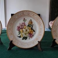 3 GRANDI piatti porc. Ingl. Boehm firm. diam.cm.30