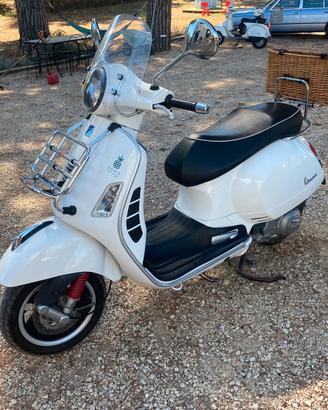 Vespa 300 gts special