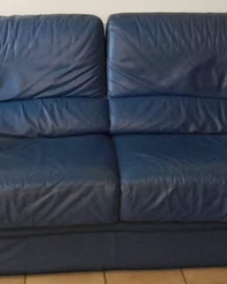 Divano in pelle blu