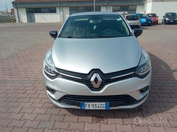 Renault Clio 4 moschino dci