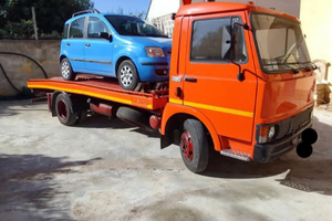 Carroattrezzi patente c Iveco 60