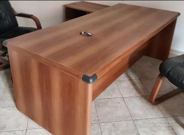 arredamento ufficio/studio 