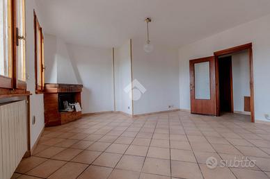 CASA SEMINDIPENDENTE A MONTE SAN PIETRO