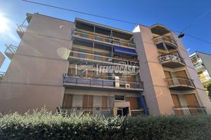 Trilocale a due passi dal mare