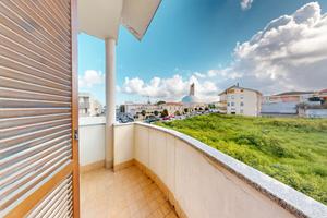 Via Crovetti su 2 livelli