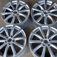 cerchi in lega originali Volkswagen 17"