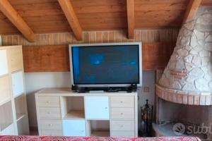 BILOCALE in zona ACILIA / BALCONE