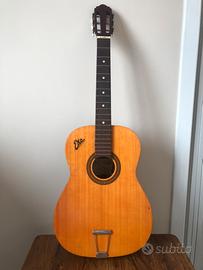 Chitarra Eko modello Fiesta