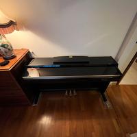 Pianoforte Yamaha Clavinova