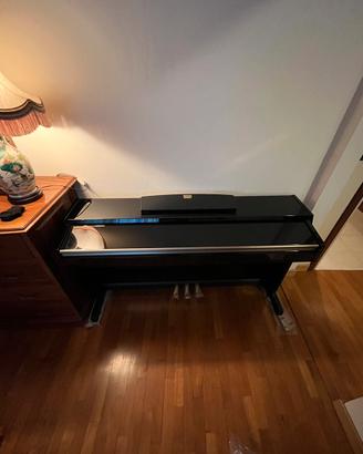 Pianoforte Yamaha Clavinova