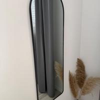 Specchio da parete in metallo nero Maison du Monde