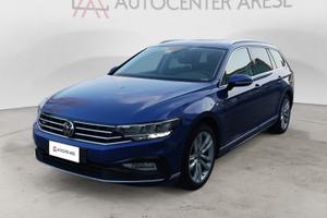 Volkswagen Passat Variant 2.0 tdi R-Line 150cv dsg