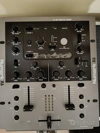 Mixer DJ Numark  X6