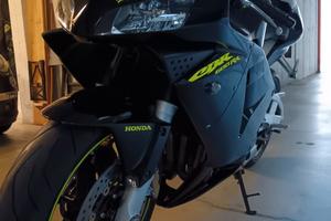 HONDA CBR 600 RR 