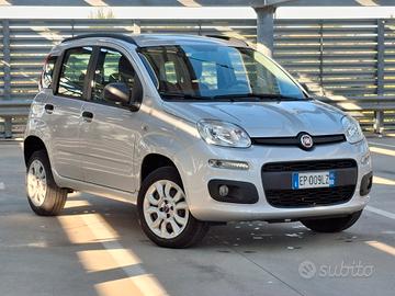 Fiat Panda 0.9 TwinAir Turbo Natural Power Lounge