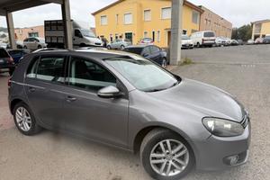 Volkswagen Golf 1.6 TDI Highline