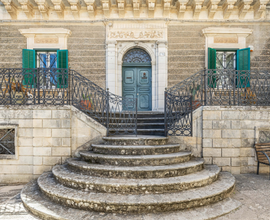 Casa Moncada - Piazza Duomo, Ragusa Ibla