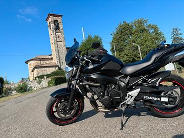 Yamaha FZ6 S1